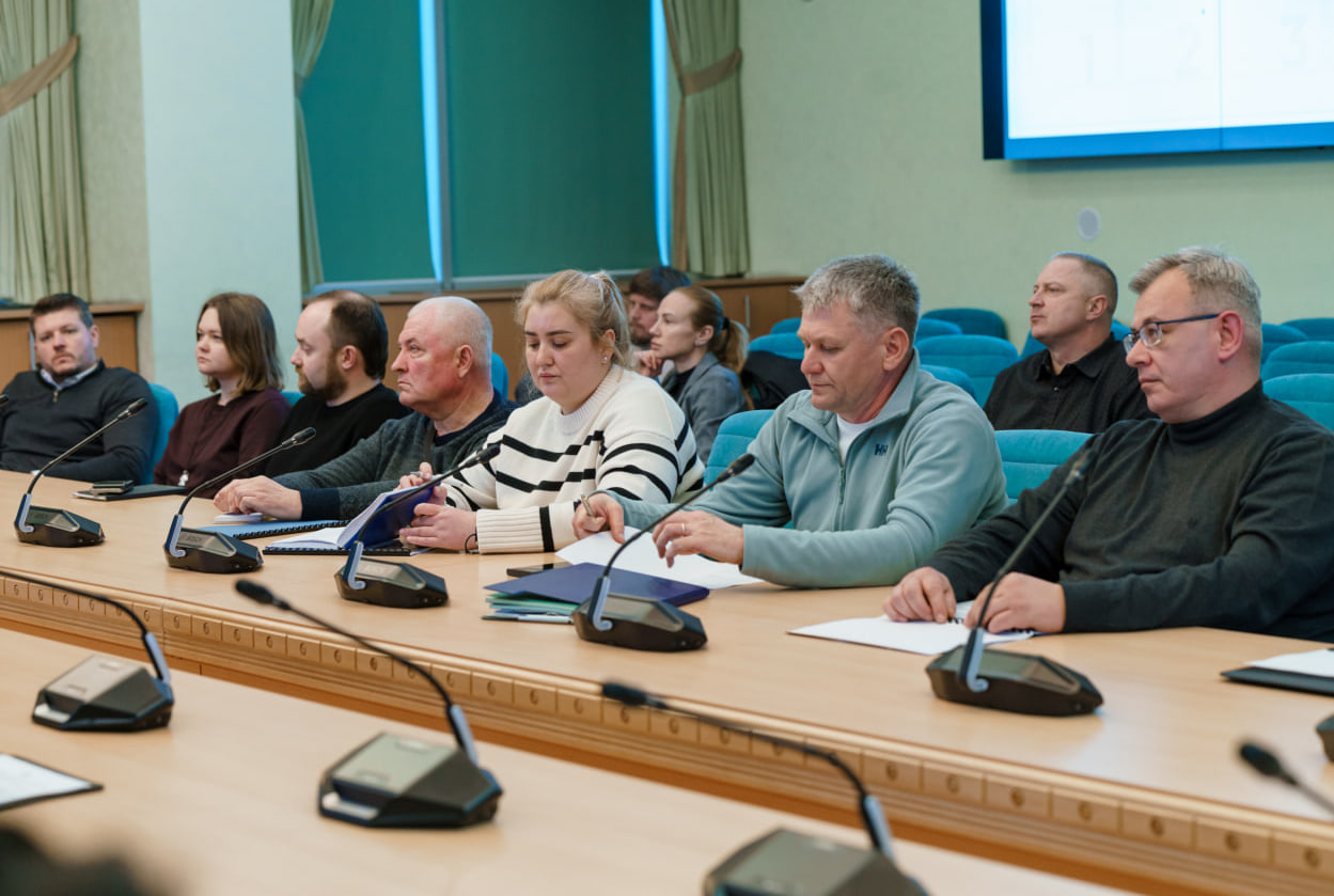 holova-ukrtransbezpeky-mykyta-lahunin-ta-zastupnyk-holovy-valerii-kulyk-kulychenko-vzialy-uchast-u-zustrichi-z-mizhnarodnymy-pereviznykamy-pasazhyriv-shchodo-kliuchovykh-pytan-reformy-mizhnarodnykh-avtobusnykh-perevezen